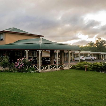 Rest Point Motor Inn Glen Innes Exterior photo